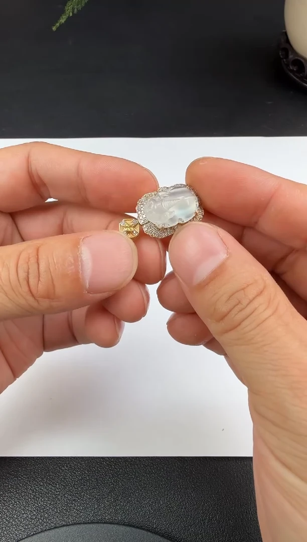 吊坠(不含链)18K金镶嵌翡翠翡翠饰品-207