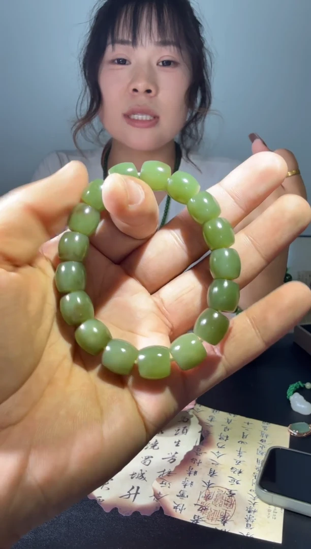 未镶嵌手链和田玉9