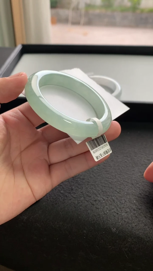 未镶嵌手镯翡翠53.7正圈Y878买断