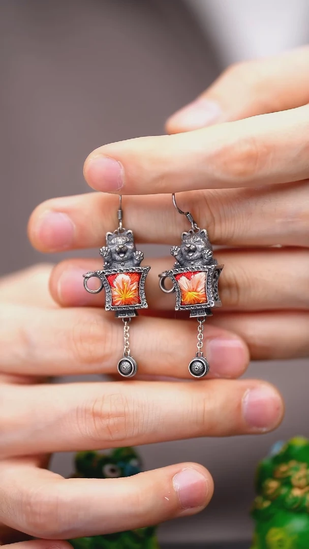 【闪购商品】刺绣黔东南苗族刺绣A342