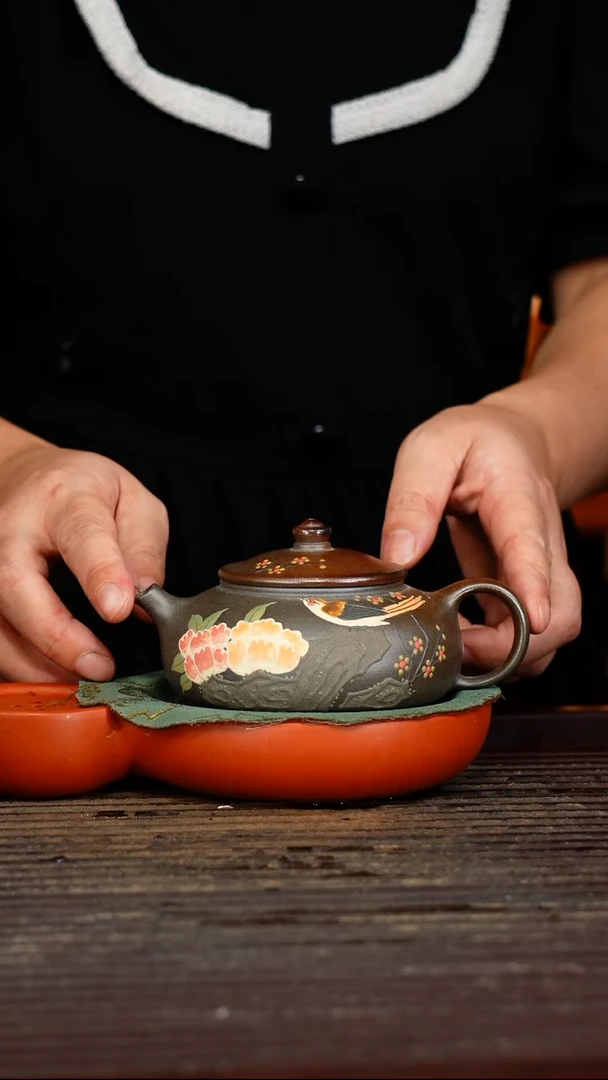 宜兴原矿紫砂壶茶壶宜兴原矿紫砂壶茶壶180C