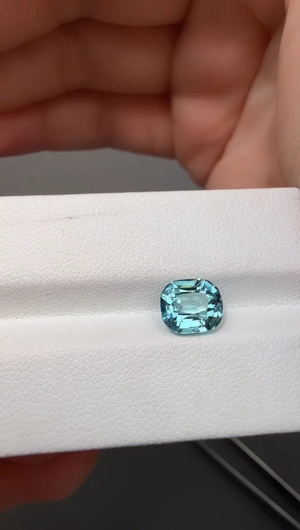 未镶嵌裸石碧玺拉贡1.97ct-A723-1p吉尔德证书