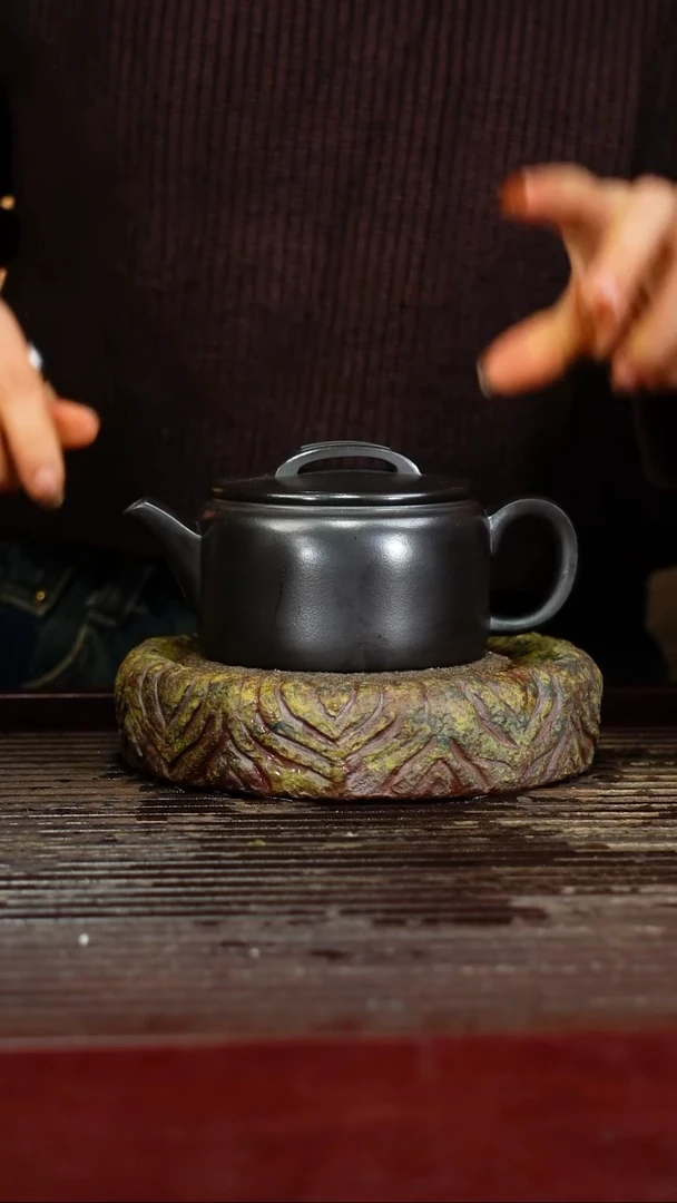 宜兴原矿紫砂壶茶壶宜兴原矿紫砂壶茶壶200C