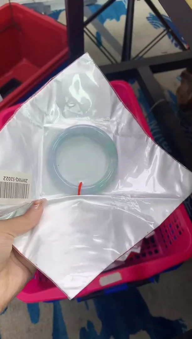 未镶嵌手镯翡翠AAAAAAAAAAAA