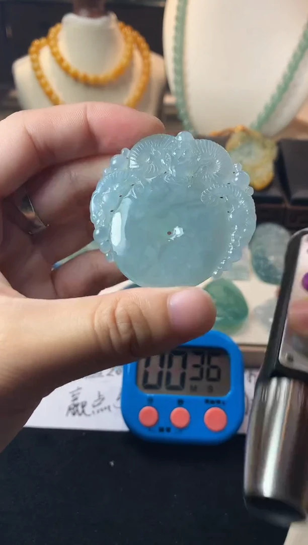 未镶嵌定制翡翠山***～毛货不退不换