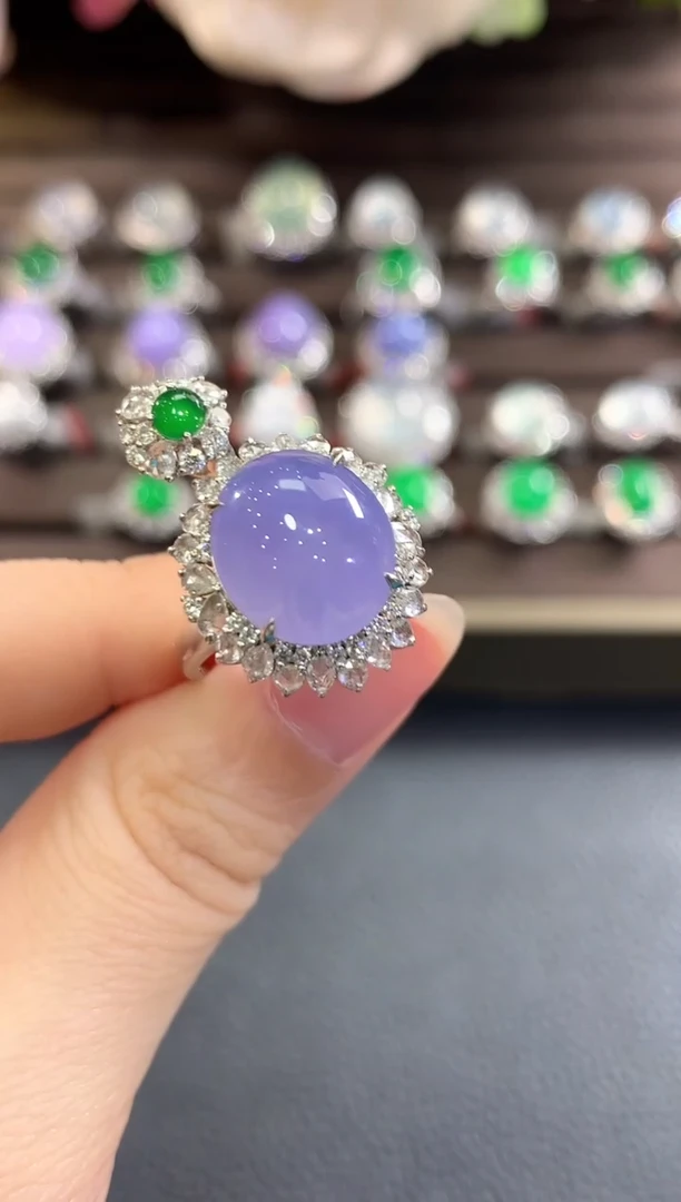 18K金镶嵌戒指翡翠d200紫货有色差