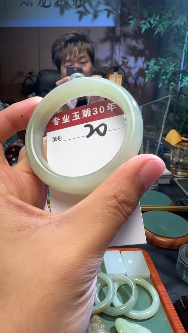 未镶嵌和田玉挂件20
