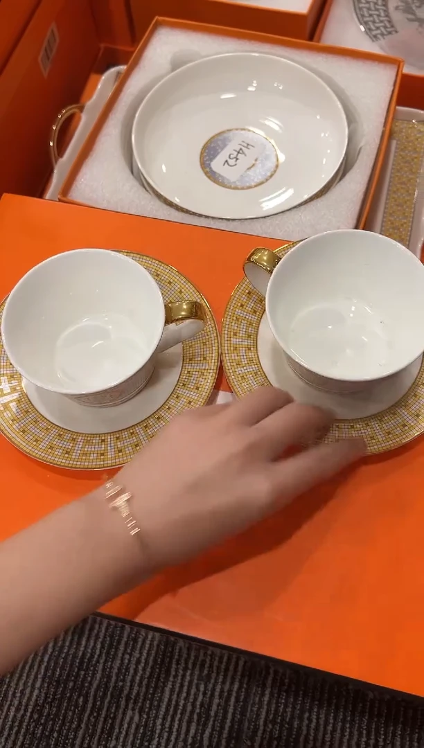 【闪购商品】杯H780--------------