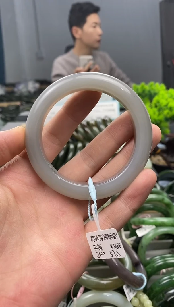 未镶嵌手镯和田玉57.5