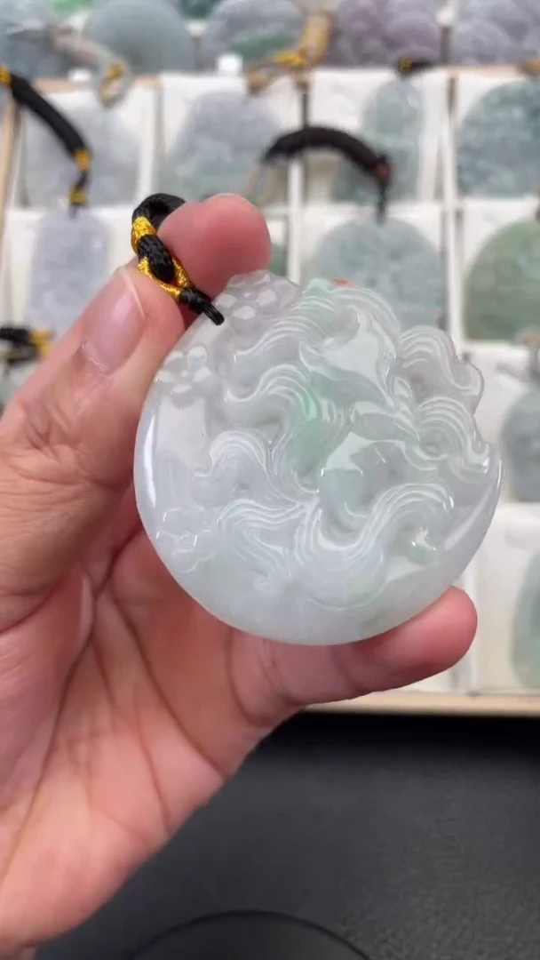 颈饰未镶嵌翡翠天然缅甸翡翠A货114