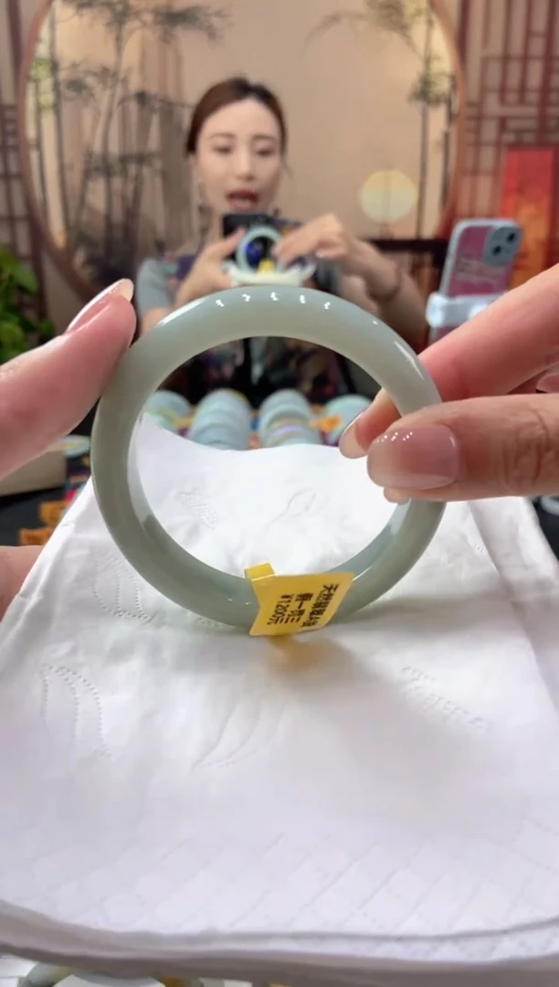 翡翠手镯未镶嵌000044039