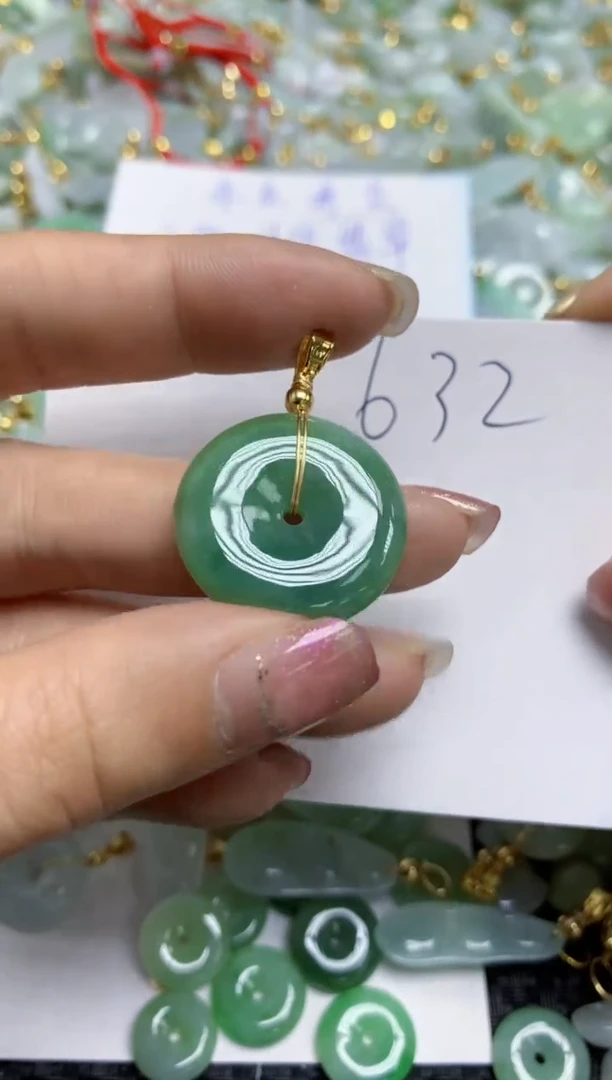 【闪购商品】翡翠颈饰合金   天然A货翡翠