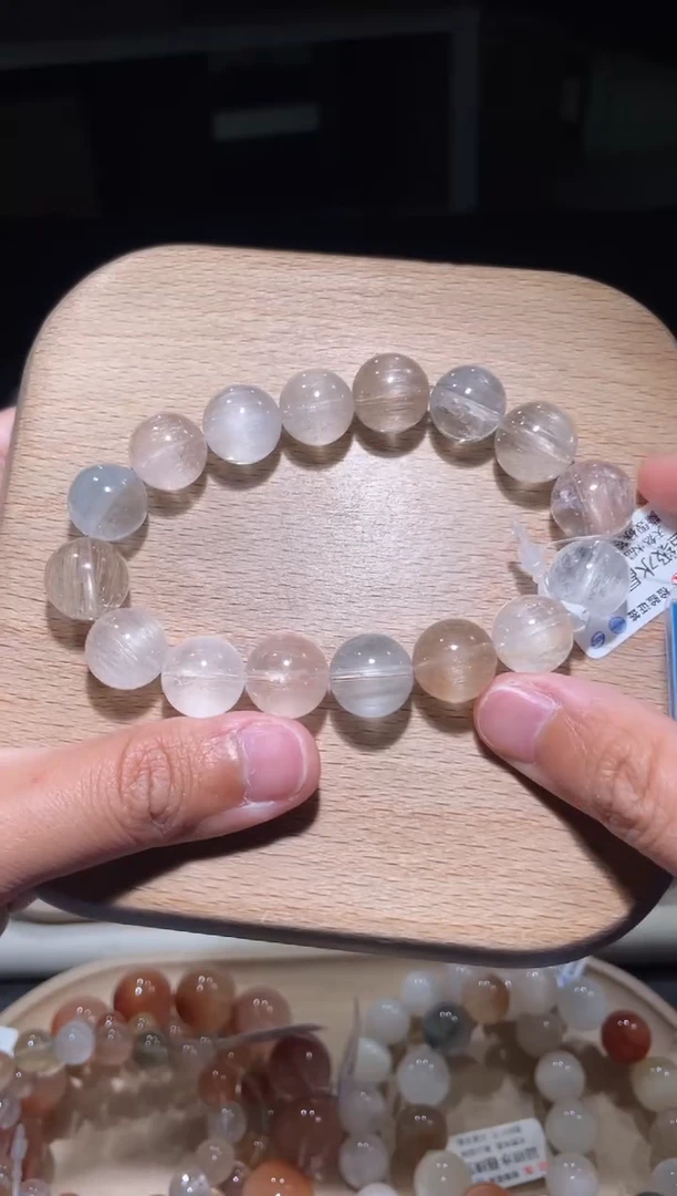 【闪购商品】水晶手串未镶嵌18号多样性发货一W 13+