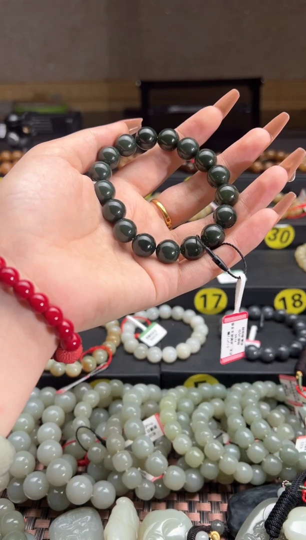 手串未镶嵌和田玉若羌料二道桥青玉手串卡12