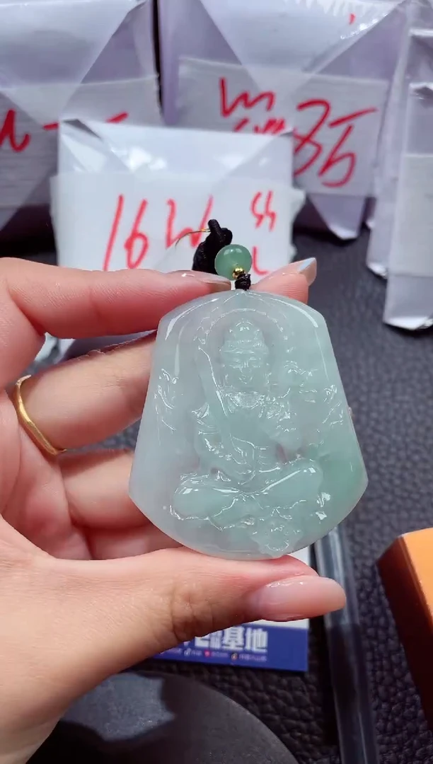 颈饰未镶嵌翡翠048