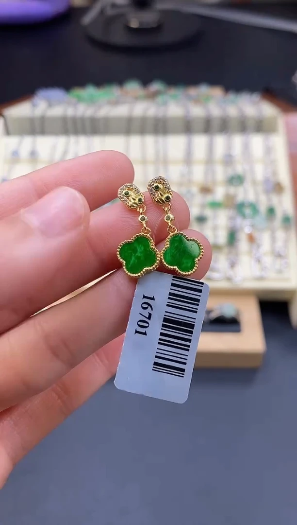 颈饰银S925镶嵌翡翠16701