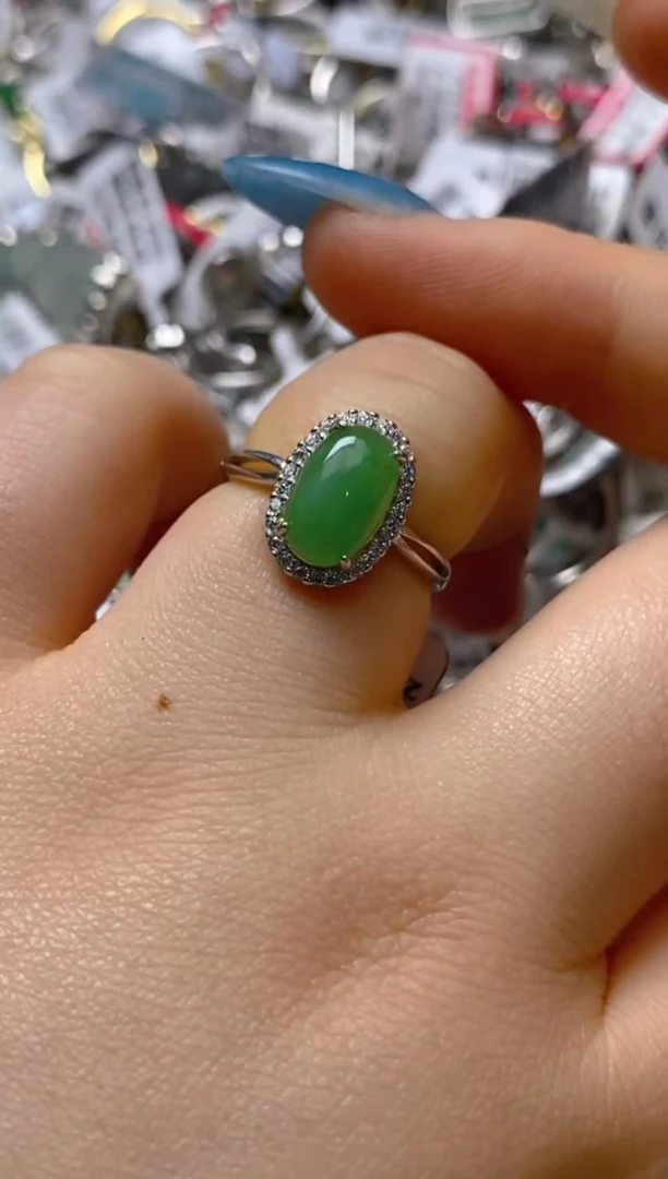 银S925镶嵌戒指翡翠百内无证书