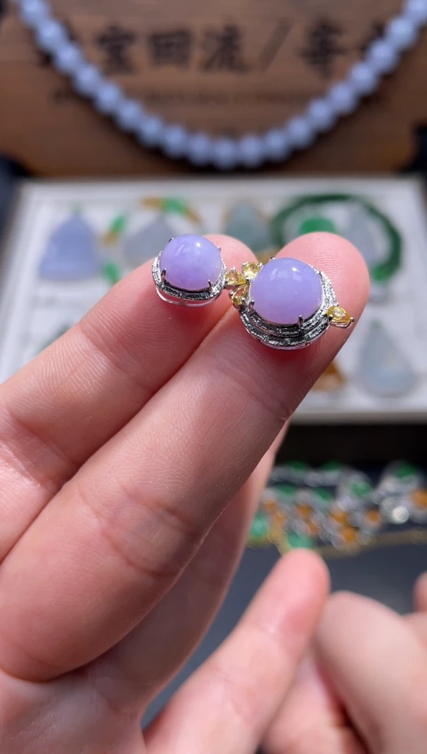 【闪购商品】翡翠颈饰18K金镶嵌21...........