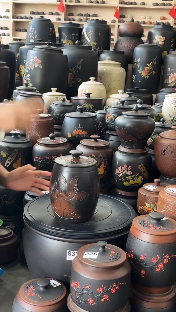 罐瑕疵茶叶罐  高柱荷花   338