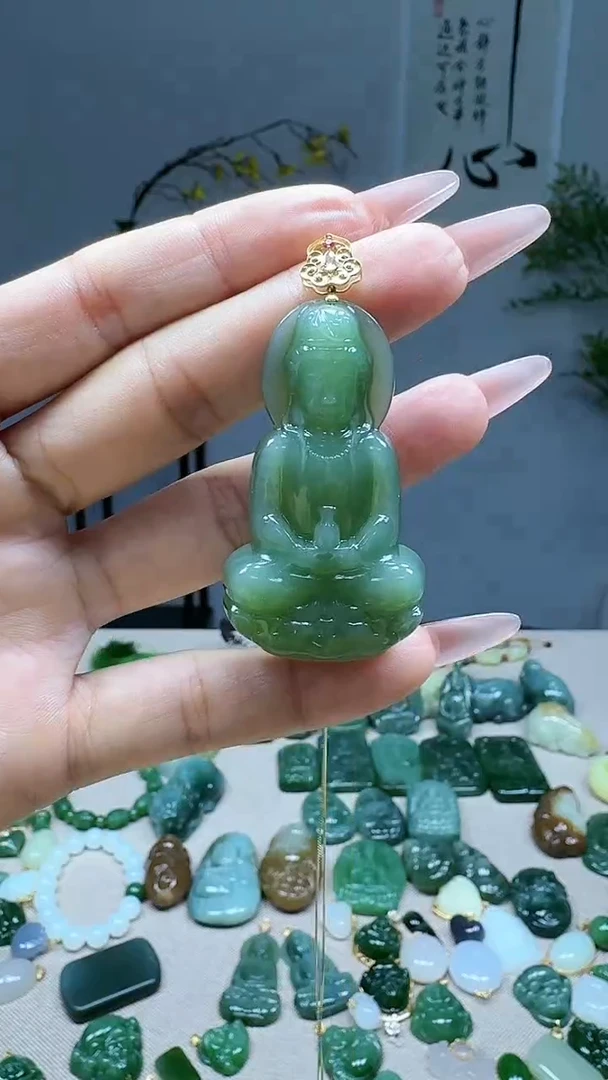吊坠(不含链)18K金镶嵌和田玉1