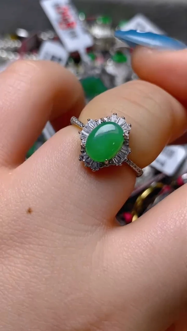 银S925镶嵌戒指翡翠百内无证书