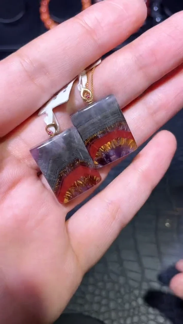 【闪购商品】水晶吊坠18K金镶嵌极光无事牌吊坠（多样性发其一）