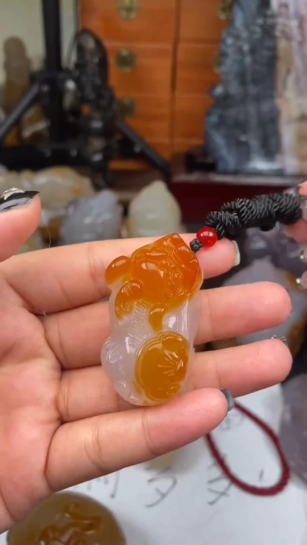 【闪购商品】玛瑙/玉髓颈饰未镶嵌AA