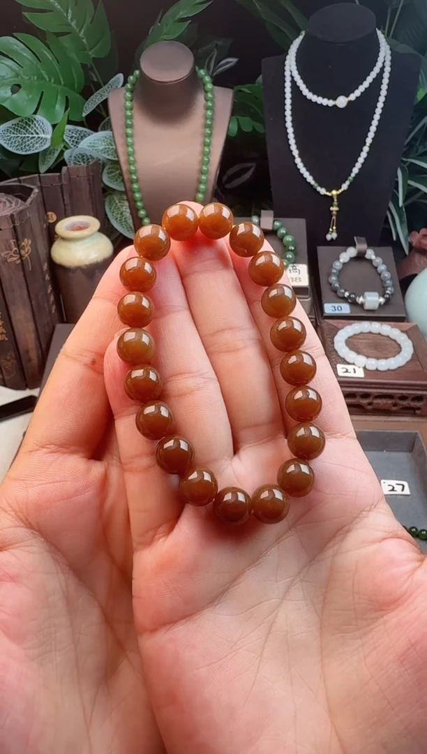 手链未镶嵌和田玉（糖玉）精品10m新疆且末浓糖手串