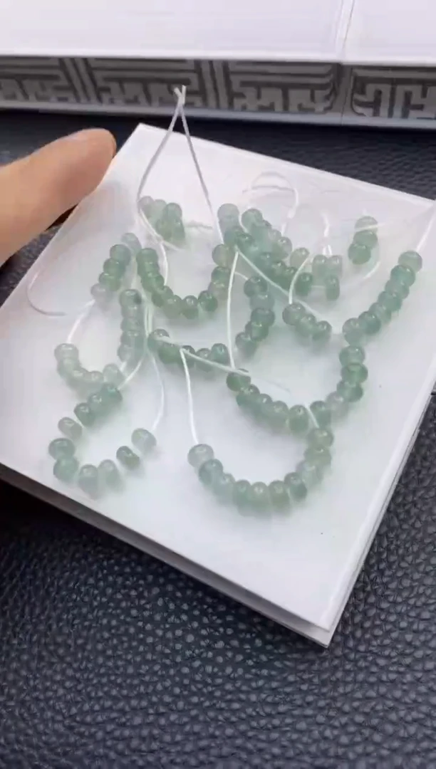翡翠散珠8天然A货翡翠散珠多样性发10课