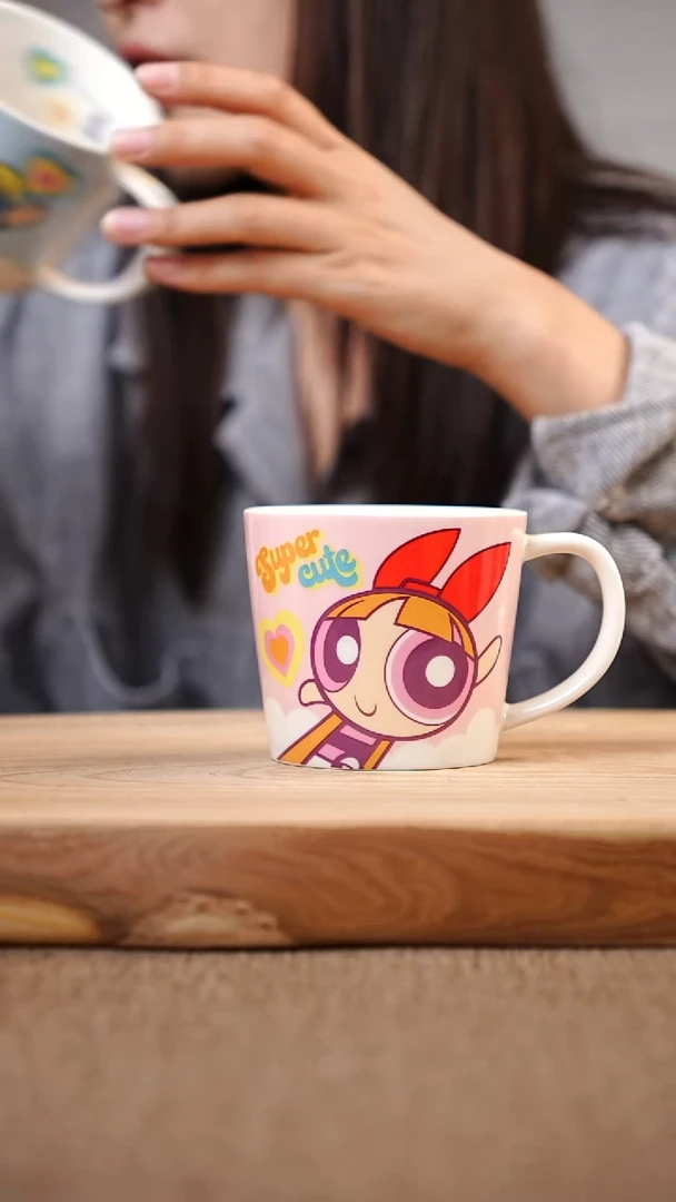 摆件景德镇瓷器 微瑕 介意慎拍