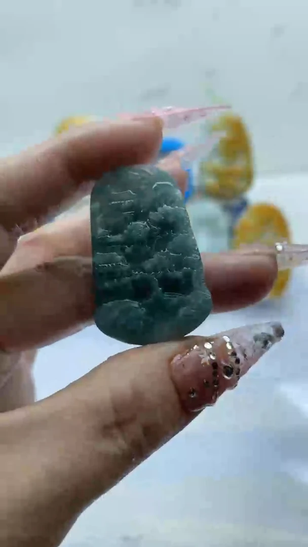 【闪购商品】翡翠颈饰未镶嵌多样性发货