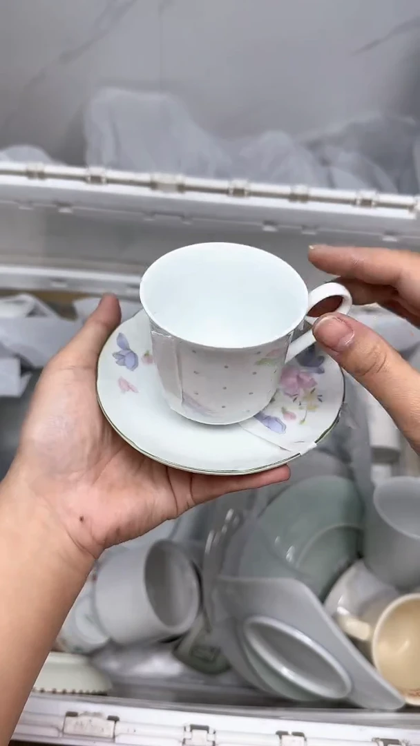 【闪购商品】1319回流瓷器默认微瑕，18.8包邮