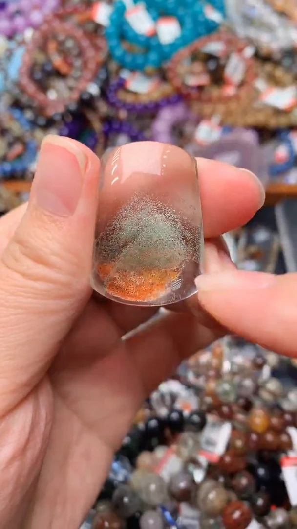 【闪购商品】水晶吊坠(赠链)未镶嵌天然146