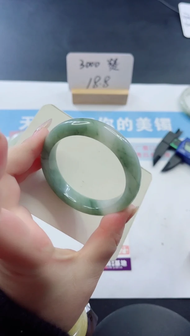 未镶嵌手镯石英质玉多样性发货C 169