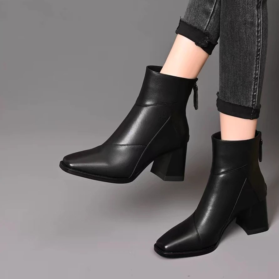 粗跟短靴女2025新款高跟冬季加绒棕色瘦瘦靴英伦风复古马丁靴L12