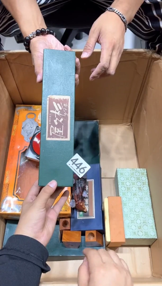 瓷片四*姐446..........