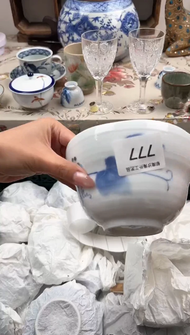 瓷片手****8F         777