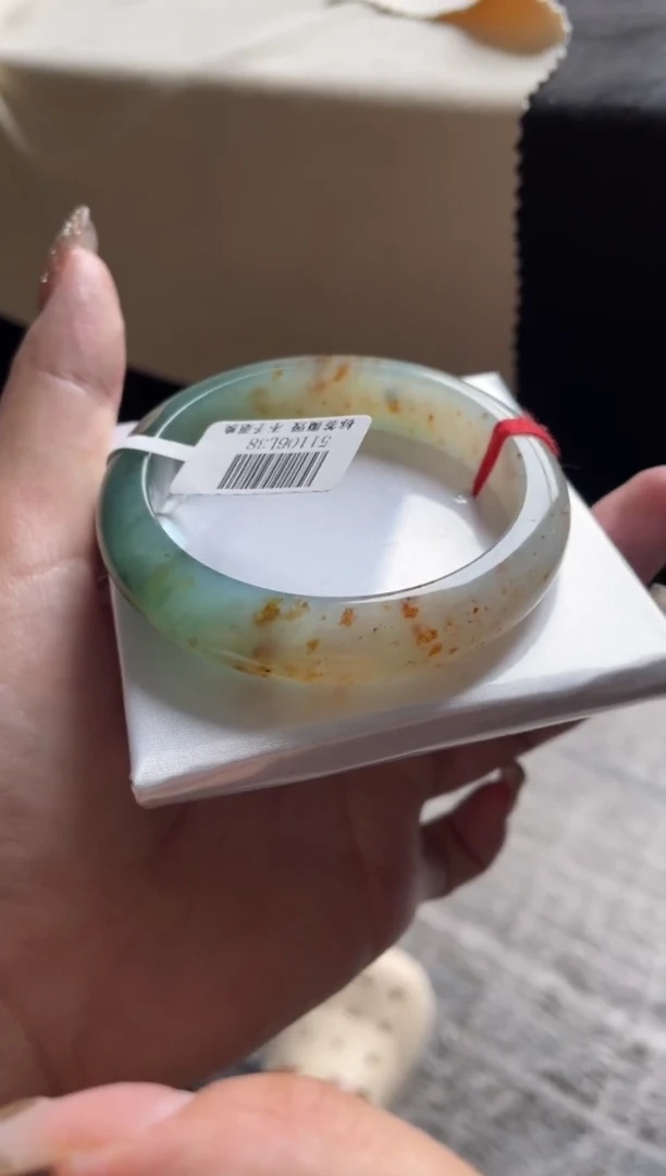 未镶嵌手镯翡翠三天鉴赏期