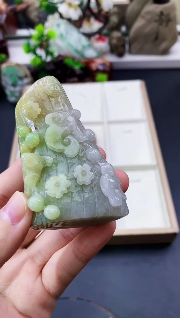 颈饰未镶嵌翡翠天然缅甸A货翡翠