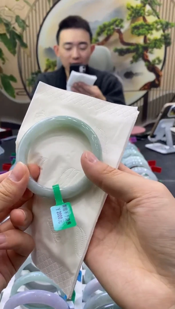 未镶嵌手镯翡翠1246