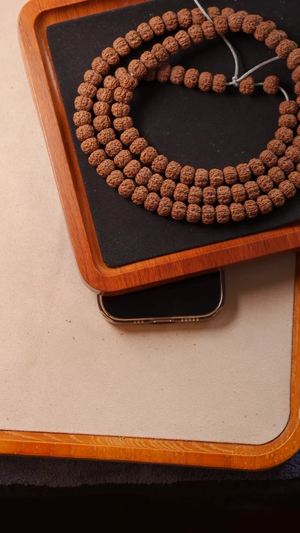 【闪购商品】金刚菩提手串平细108 10MM