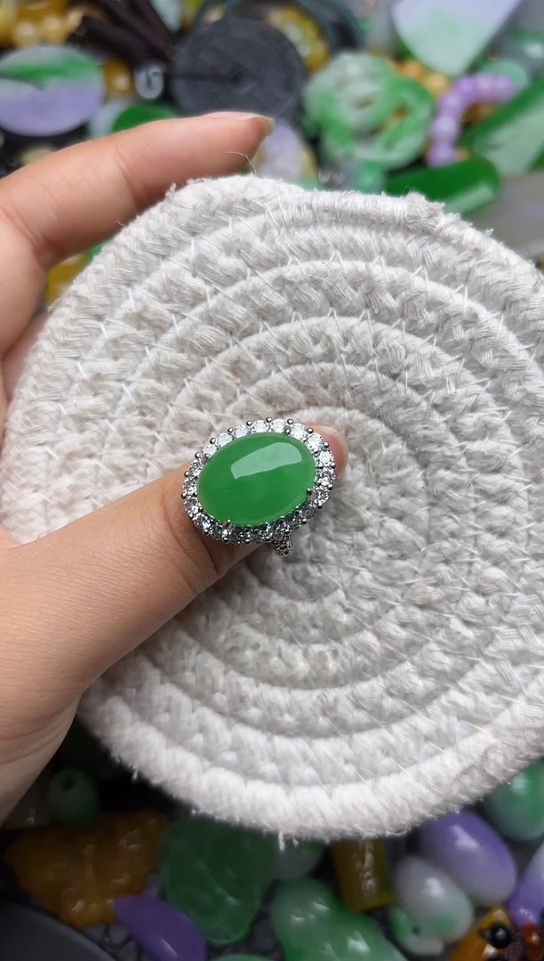 颈饰未镶嵌翡翠缅甸翡翠吊坠