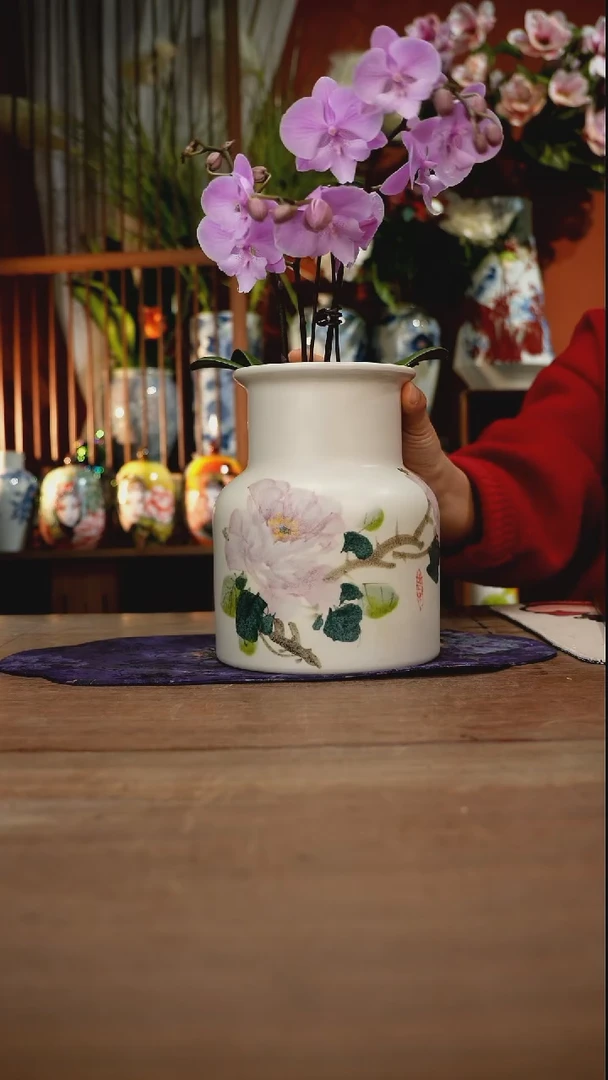 当代高温釉下彩手绘陶瓷餐具