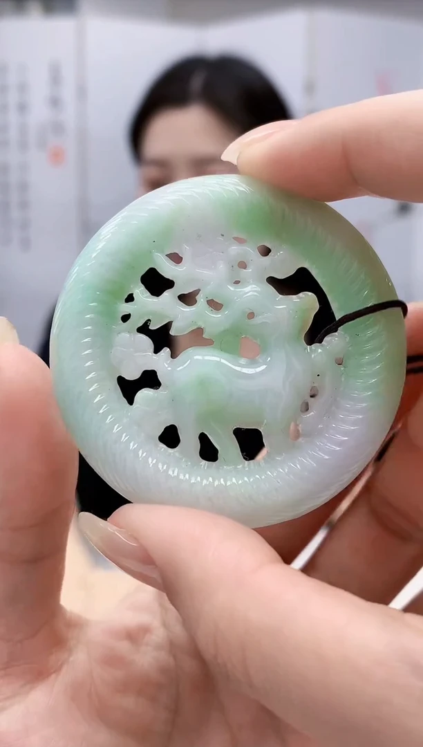 【闪购商品】定制翡翠未镶嵌0405lr-毛货挂件36