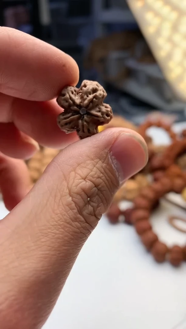 【闪购商品】金刚菩提吊坠1100000000花仙子尾货