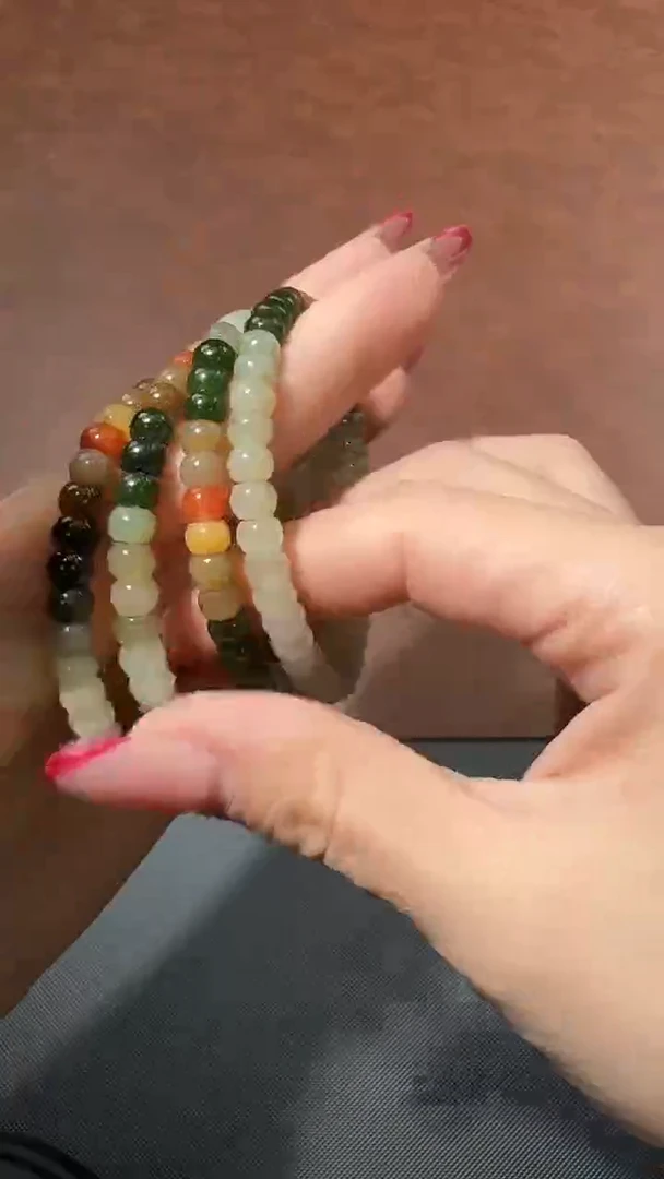 未镶嵌手链和田玉  B5657 多样性发货其一