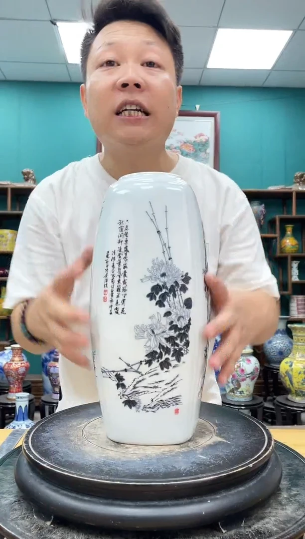 摆件四方瓶陶瓷摆件