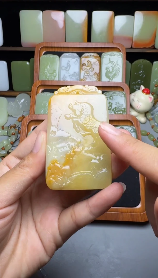 新疆昆仑山料生肖牛