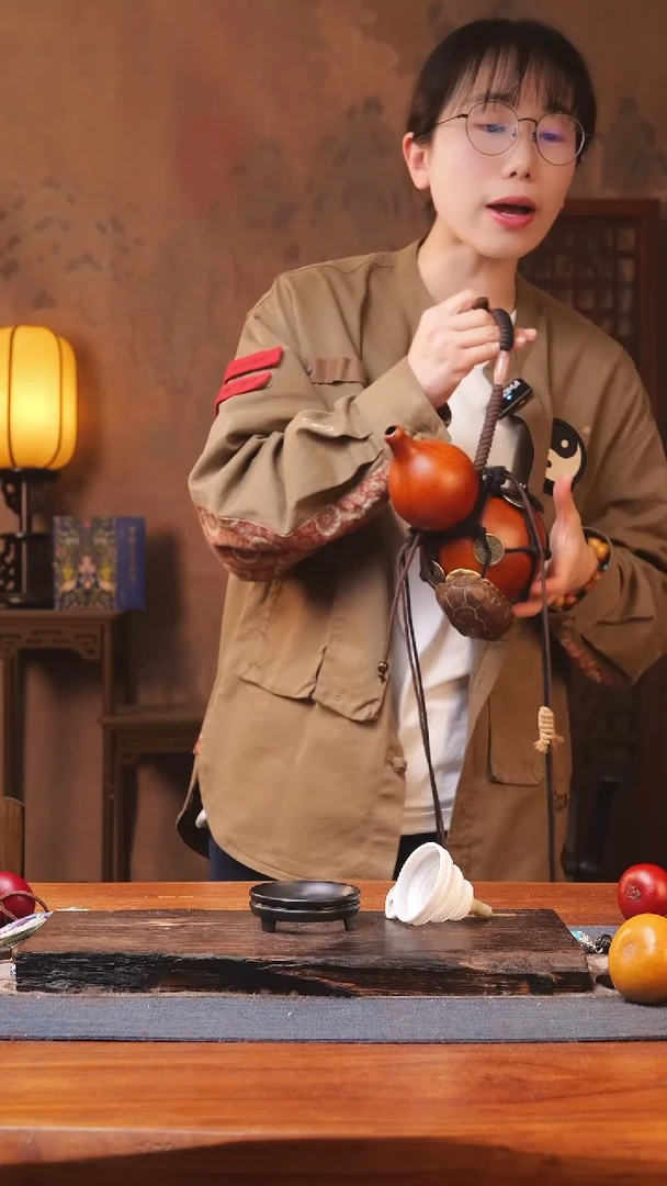 【闪购商品】405号精品葫芦理性消费拍拍退退限购