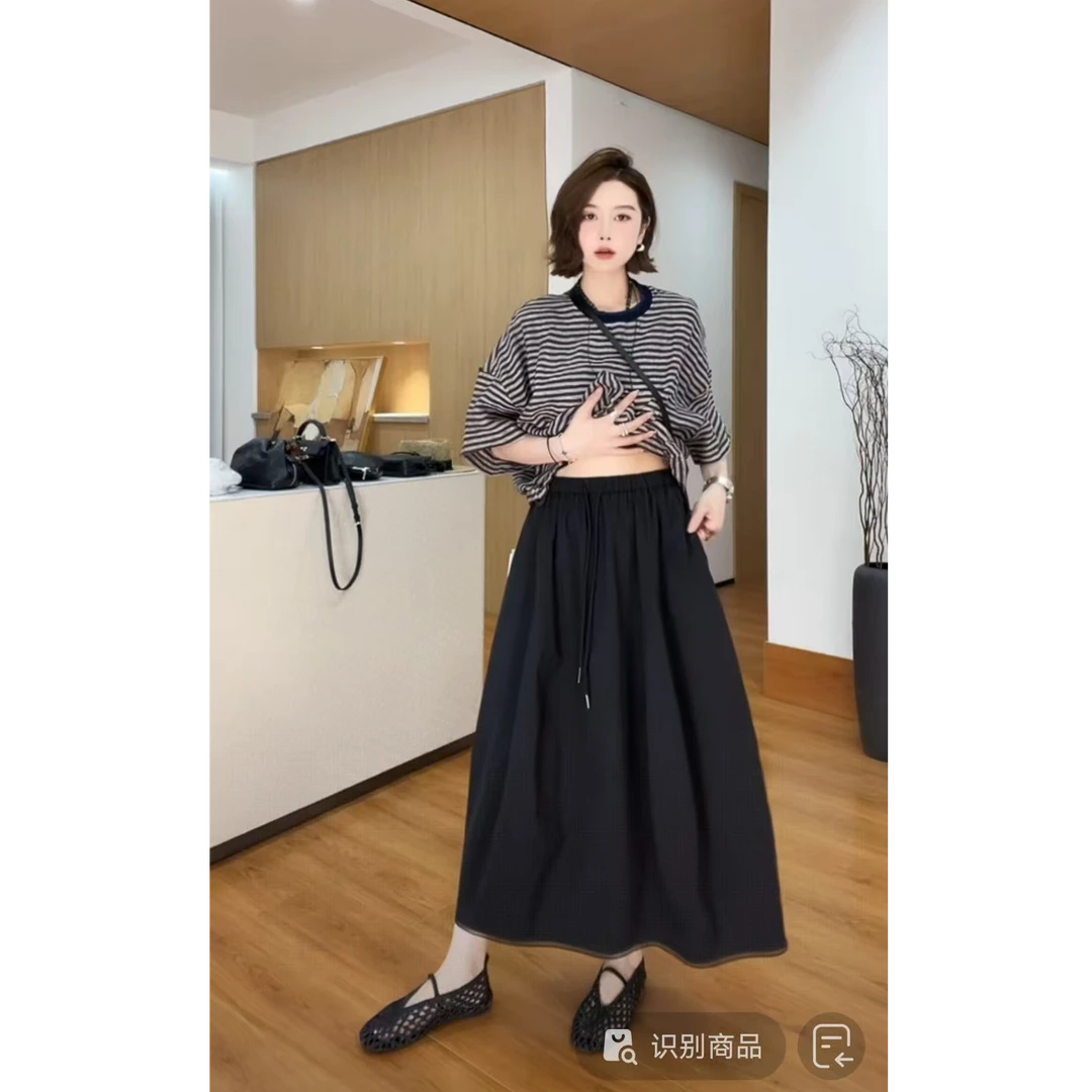 YYOUHAN 2025新款小众设计简约中长伞裙显瘦A摆半身裙 2506C3367